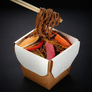 Соба с морепродуктами